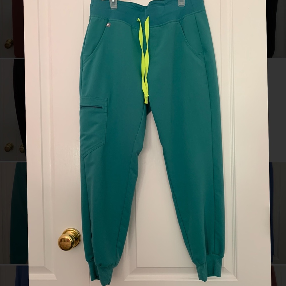Figs Zamora Scrub Joggers